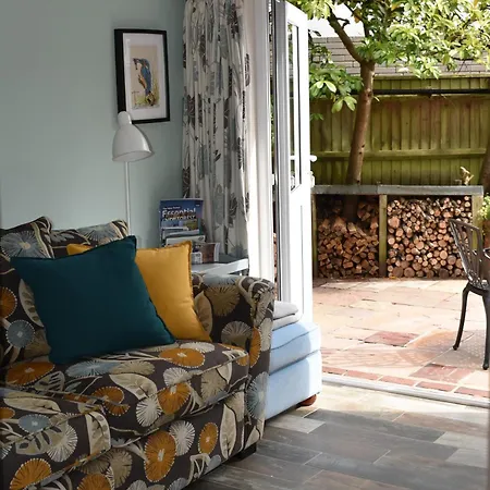 Fox'S Den Dog Friendly, Self-Contained Guest Suite Lymington Exterior foto